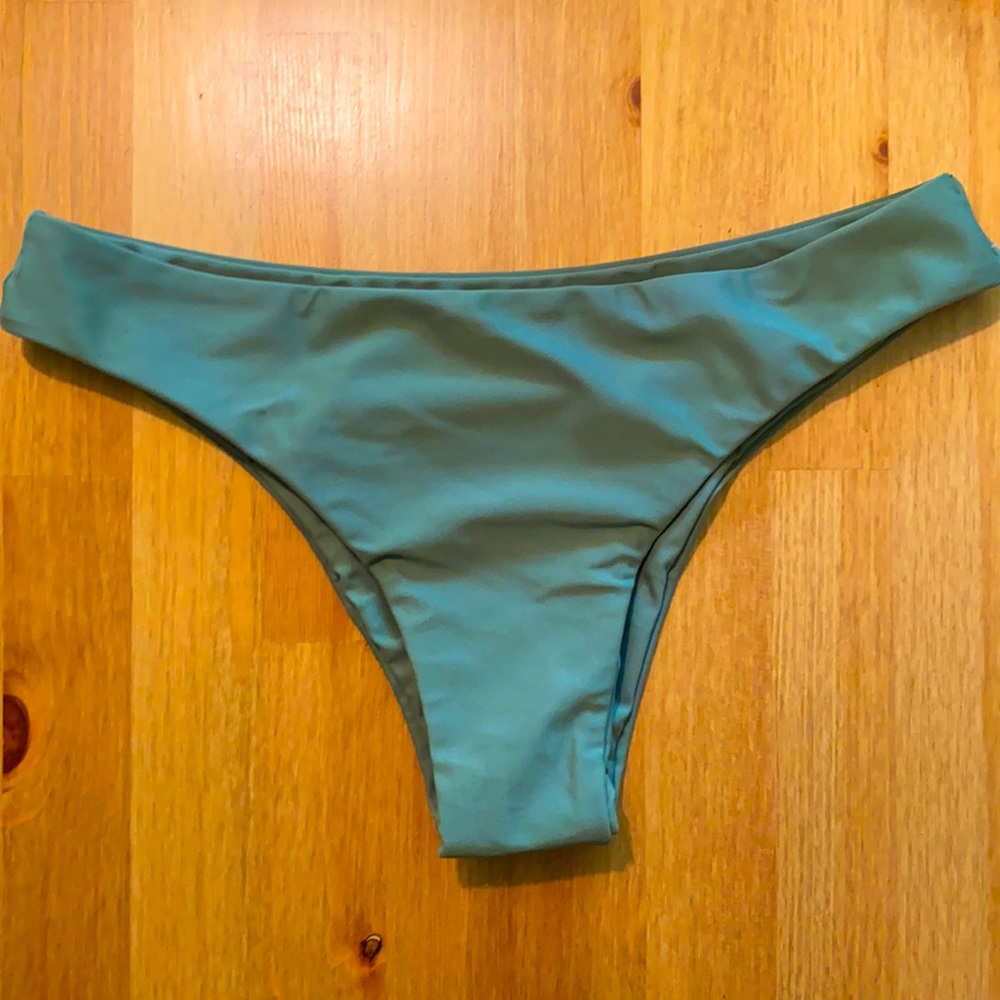 NWT Shein olive green cheeky bikini bottom